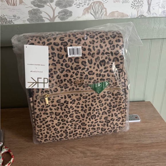Freshly Picked Leopard Print Baby Bag - Picture 1 of 1